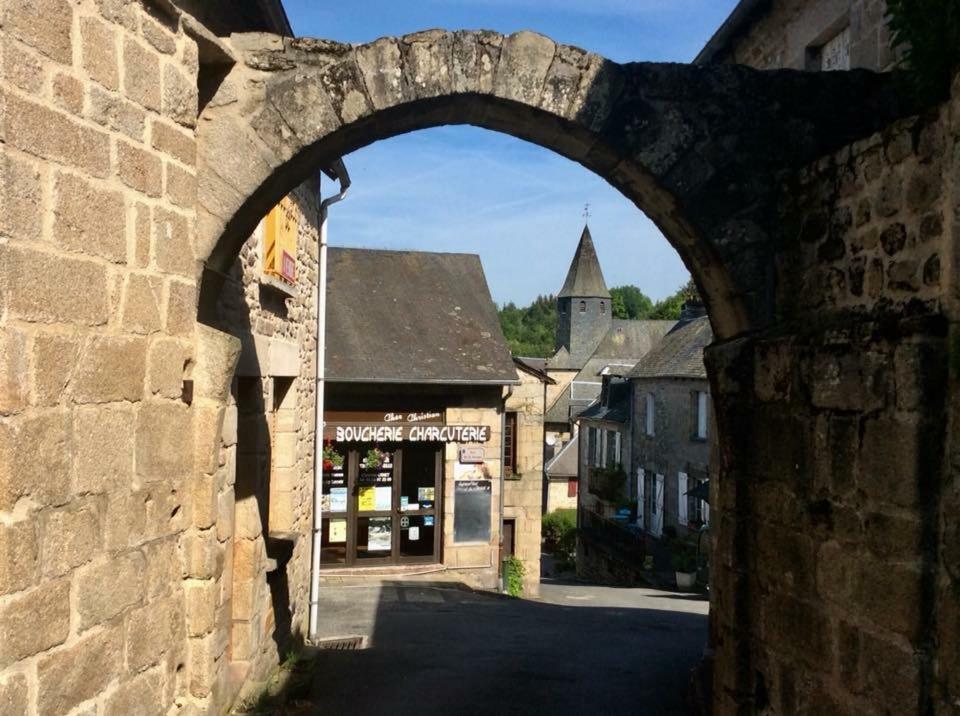 L'Ancienne Maison Bed and Breakfast Treignac Eksteriør billede